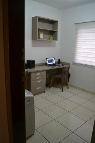 QR1 - A casa 04 quartos sendo uma suite, 02 pavimentos com 144m2. Excelente Localização - Foto 5