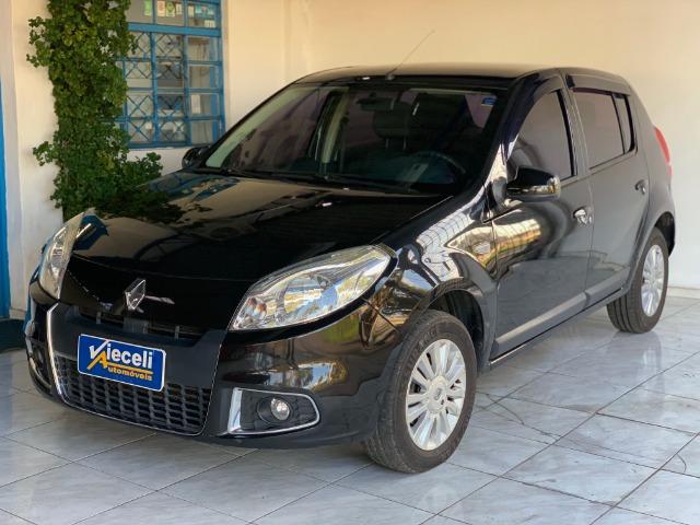 Renault Sandero Privilege 1.6 automático 2013 - Foto 2