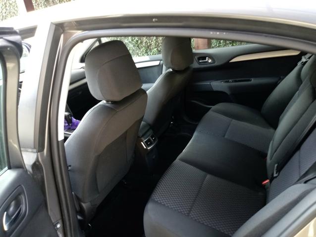 Vendo C4 Lounge THP semi-novo - Foto 5