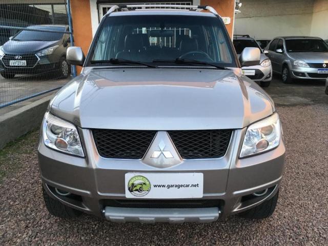 MITSUBISHI PAJERO TR4 2013/2013 2.0 4X4 16V 140CV FLEX 4P AUTOMÁTICO