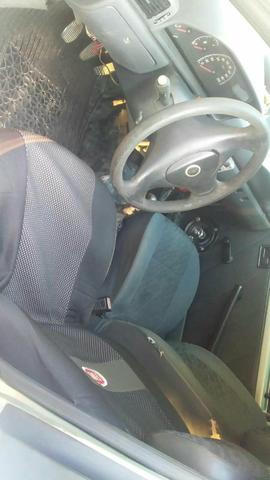 Fiat Uno 08