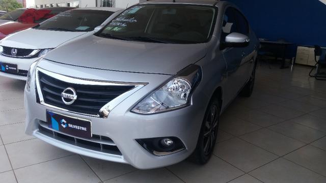 Nissan Versa SL 1.6 - Foto 2