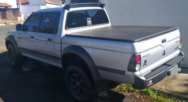 Mitsubishi L-200 - Foto 7