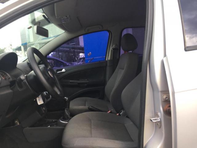 VOLKSWAGEN GOL 1.0 MI 8V FLEX 4P MANUAL G.V - Foto 4