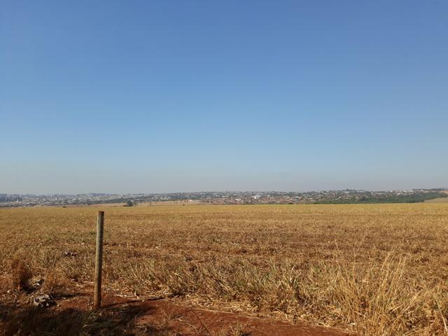 Área 5 km de Rio Verde,previsão esse ano para asfalto ,ao lado do futuro anel viário - Foto 2