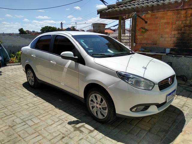 Vendo grand Siena 1.4 attractive 2015 - Foto 5