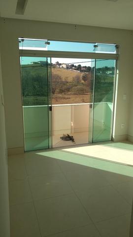 Vende-se construção em excelente localização