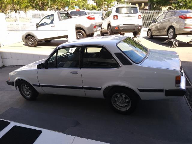 CHEVETTE 1984/1984 1.6 HATCH 8V GASOLINA 2P MANUAL - Foto 4