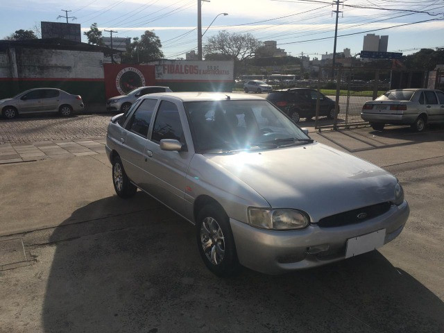Ford Escort GL 1.6 2001 Completo - Foto 2