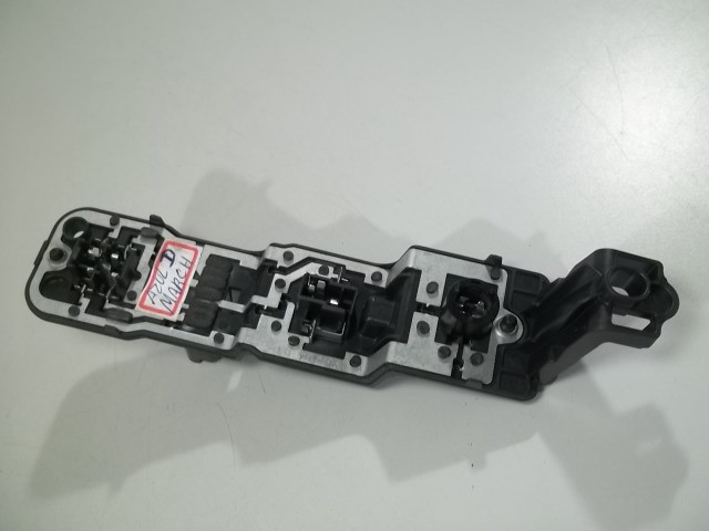 Soquete Da Lanterna Traseira Nissan March 2018 - Foto 3