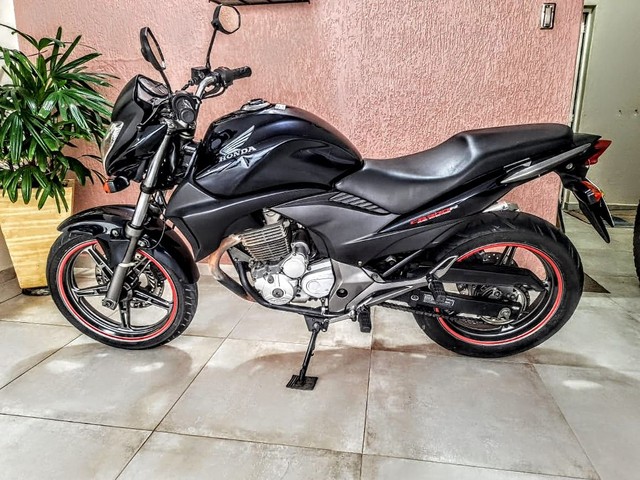 HONDA CB 300