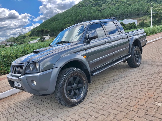L200 2012 OUTDOOR GLS