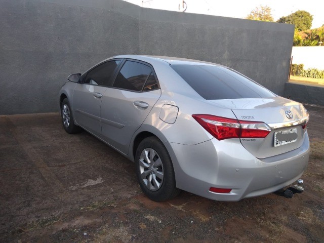 TOYOTA COROLLA GLI 1.8 AUT.