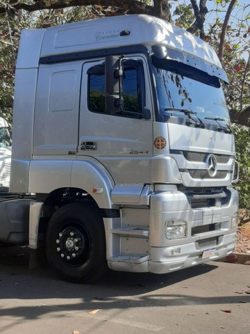 VENDO CAMINHÃO MERCEDES AXOR 2544