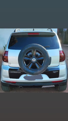 CROSFOX 1.6 2011 COMPLETO