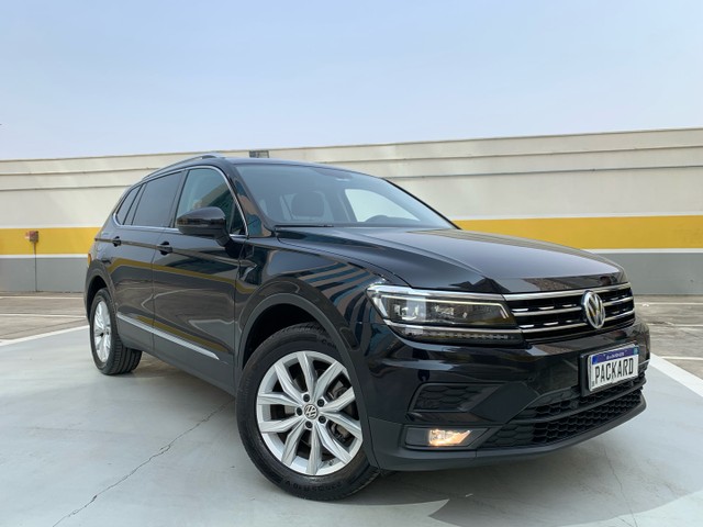 VW TIGUAN ALLSPACE COMFORT. 2018 40.000KM TETO SOLAR