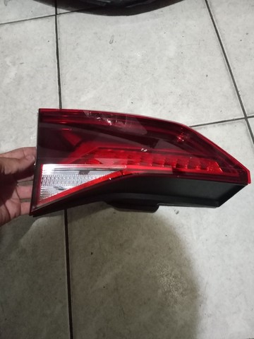 Lanterna da tampa traseira esquerda Volkswagen Taos  - Foto 4