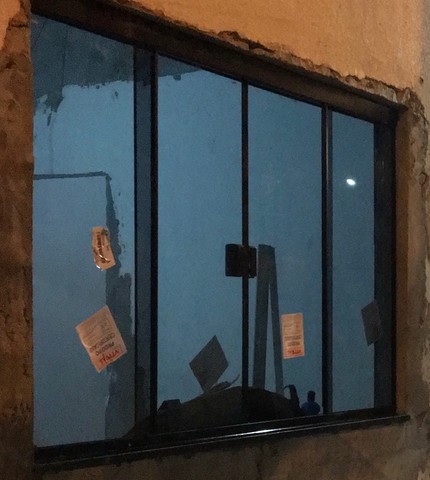 Janela Fume Nova instalada  - Foto 2