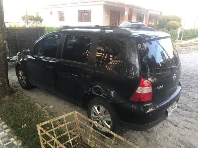 Livina S 1.6 2011 - Foto 4