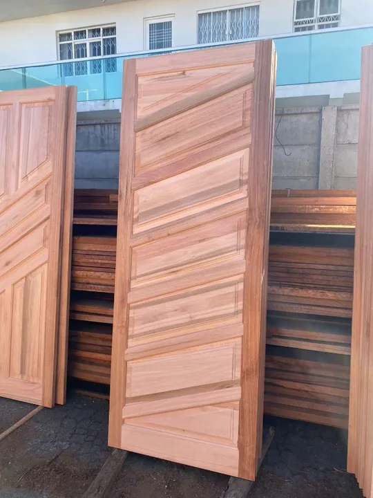 Portas Externas modelos a partir de R$ 240,00