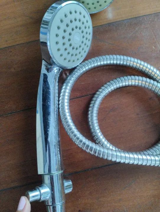 Ducha cromada Celite linda com chuveirinho - Foto 5