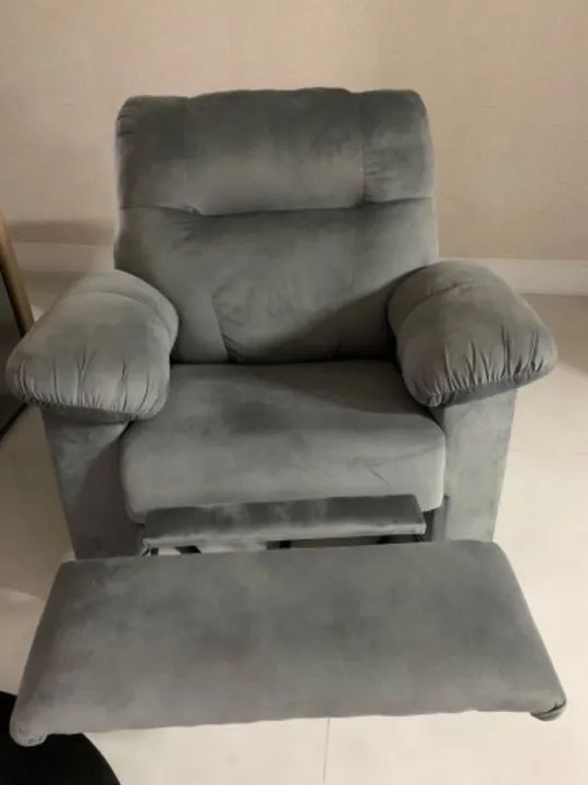 Poltrona reclinável 