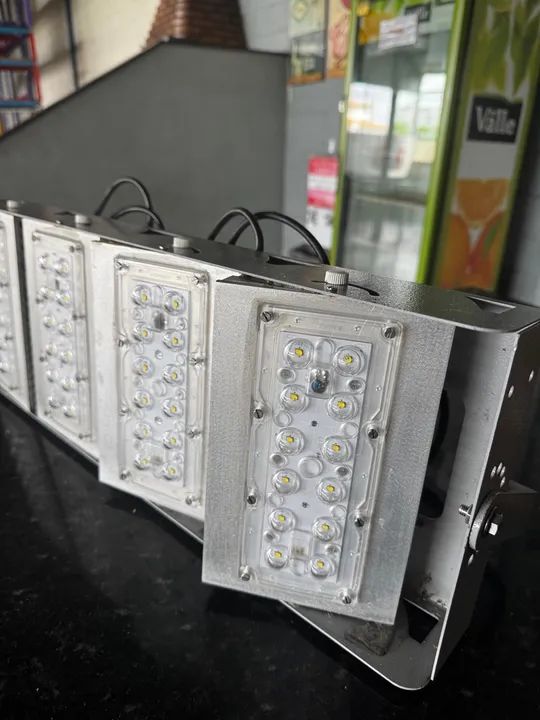 Iluminação LED para Comercio - 4x100W - Alta Potência - Foto 3
