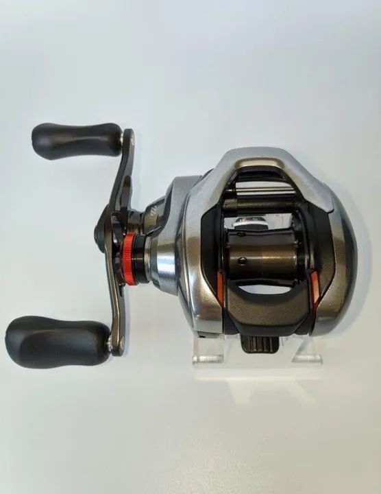 Carretilha Shimano Scorpion DC 151 XG - Foto 4