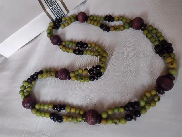 colar artesanal sementes marrom e verde, lindo! - Foto 5