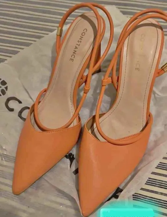 Scarpin constance n38 usado 1x