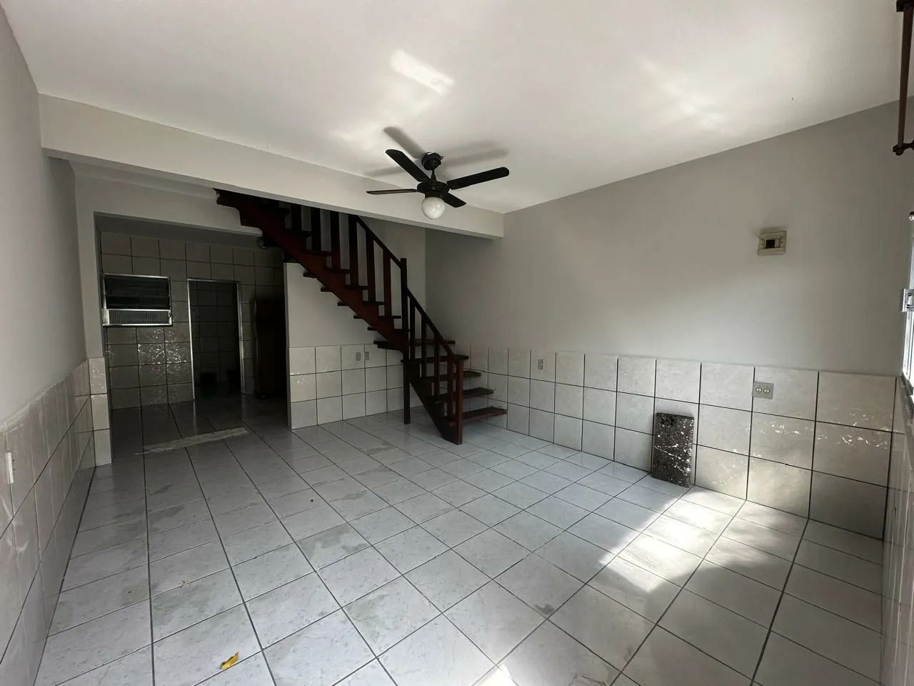 TRIPLEX DE FUNDOS A VENDA EM MURIQUI  - Foto 5