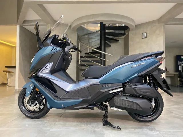 X-MAX - CRUISYM 300 2025 -  Dafra (faby)