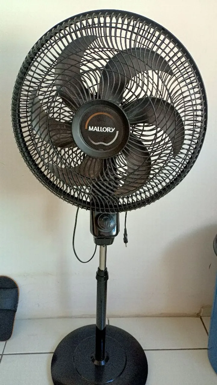 Ventilador de Coluna Mallory