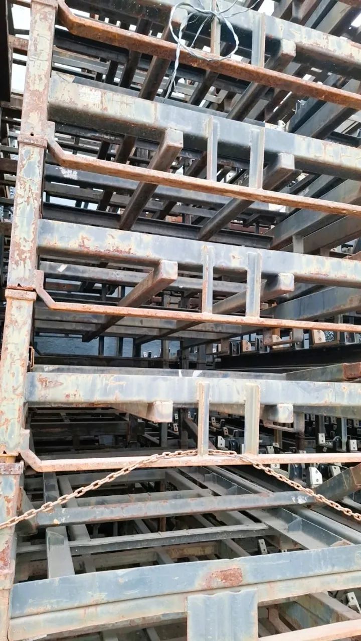 RACKS METÁLICOS INDUSTRIAIS - Foto 2