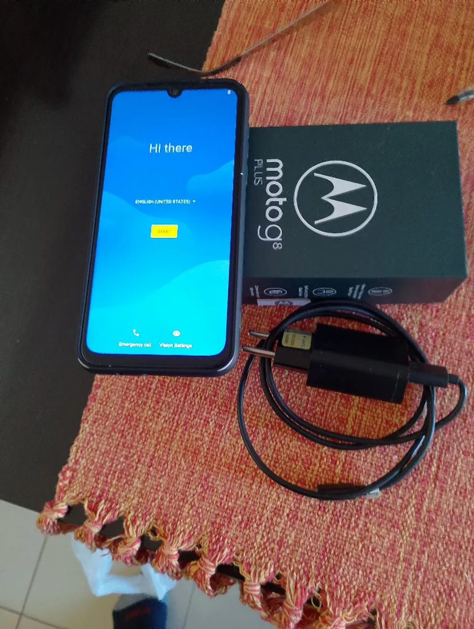 Motorola Moto G8 Plus - Novo na caixa!