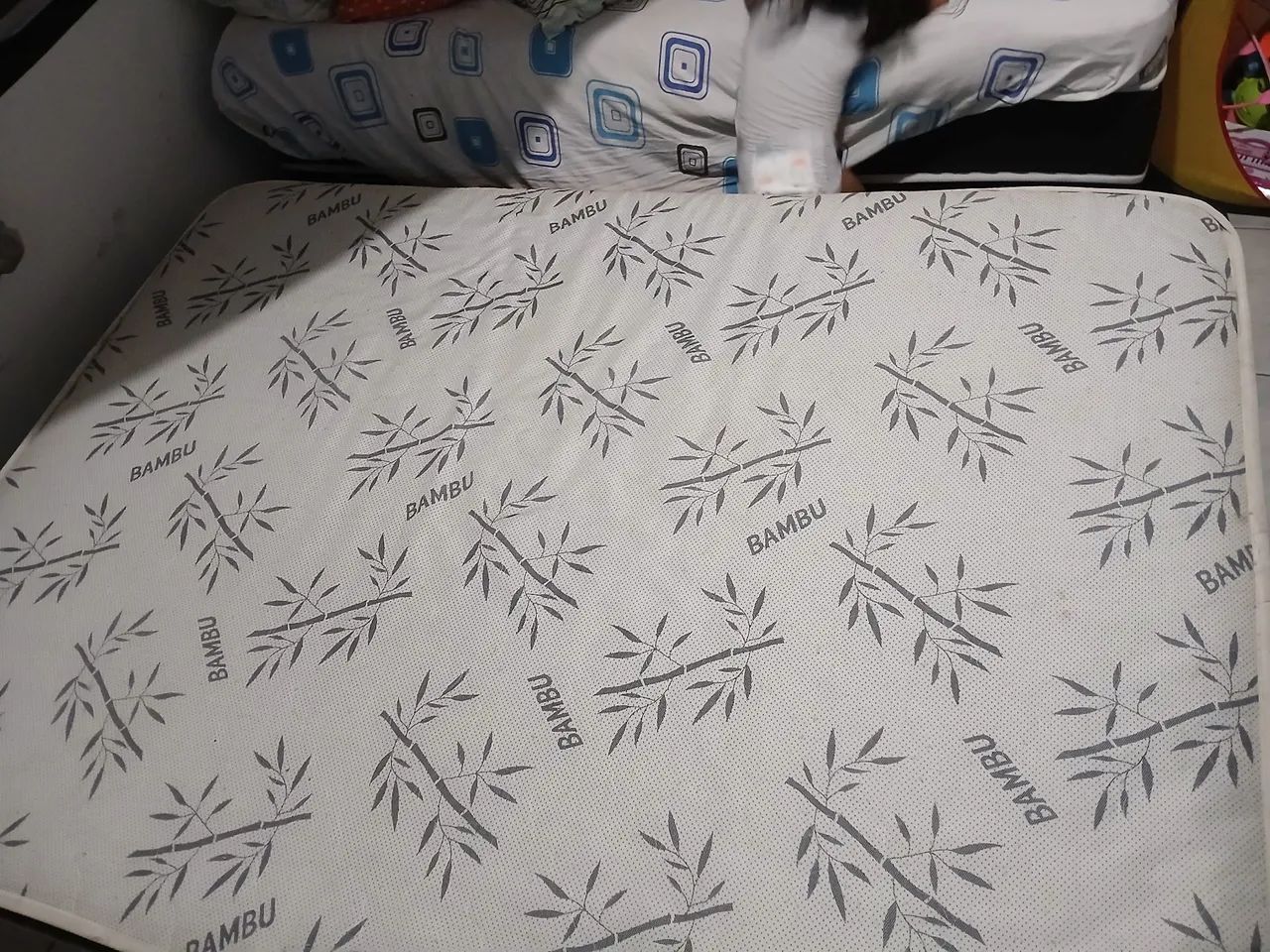 Base de cama super bem conservada  - Foto 3