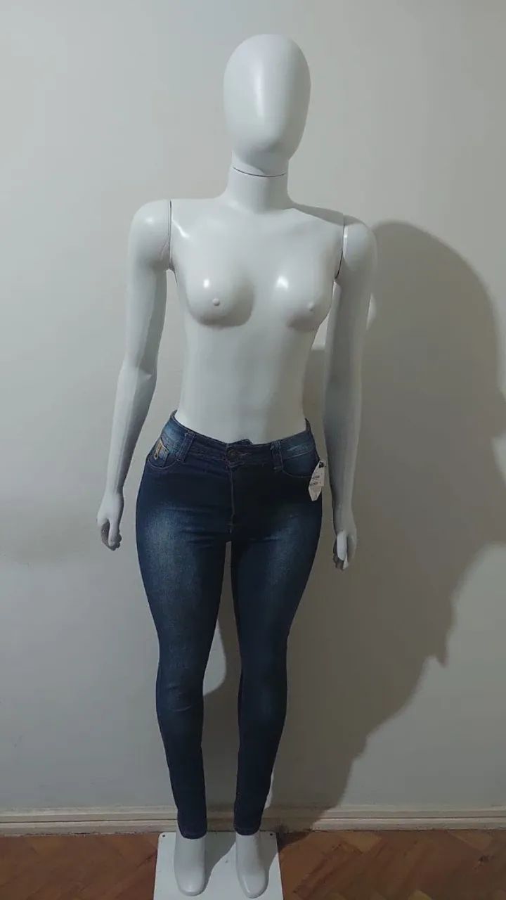 Manequim feminino 
