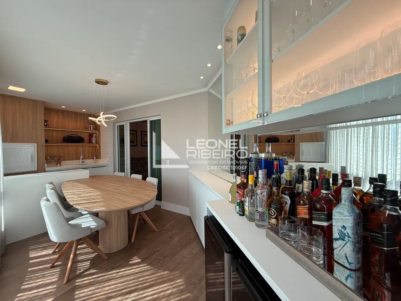 Apartamento com 3 dormitórios à venda, 156 m² no bairro Centro em Timbó/SC