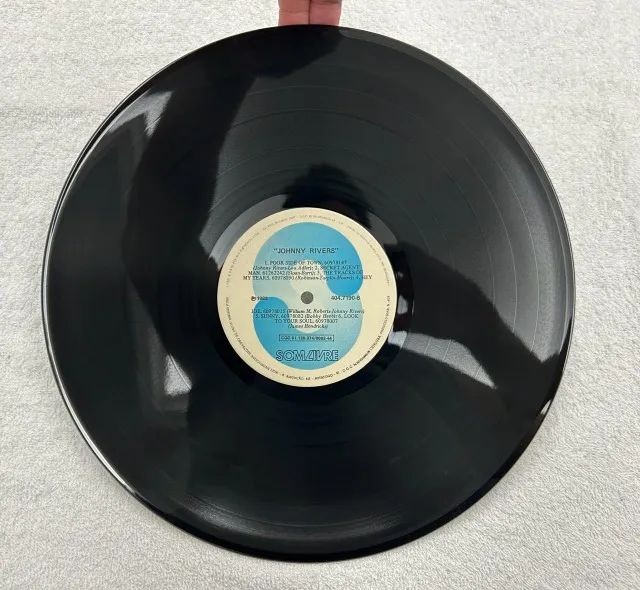 Disco de Vinil Johnny Rivers - 12 hits originais - Foto 4