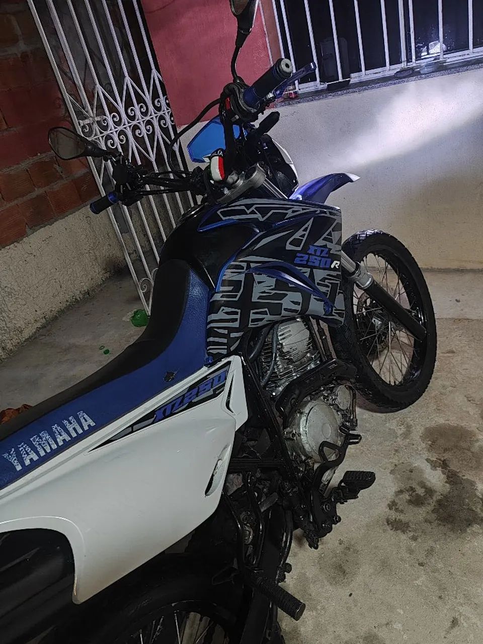 Lander 250  - Foto 4