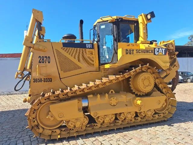 TRATOR DE ESTEIRAS CATERPILLAR, D8T, ANO 2012 - Foto 2