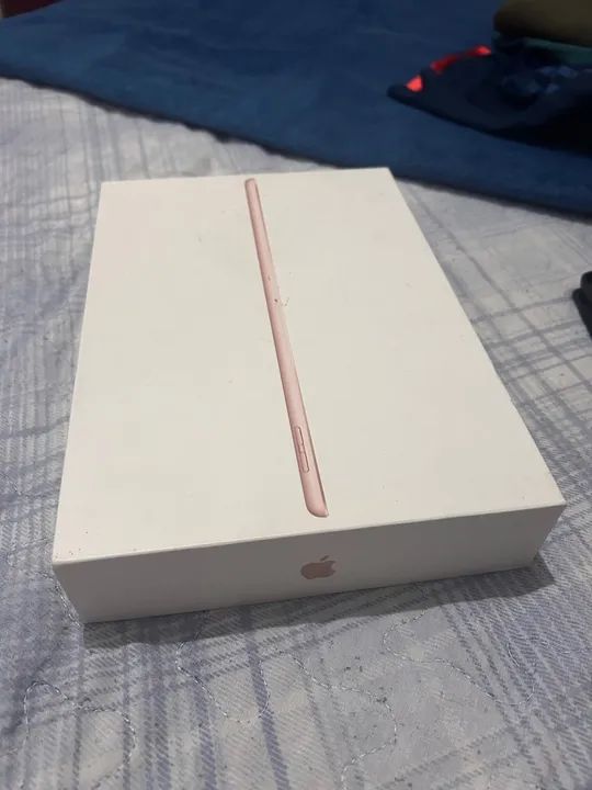 iPad 7th 32gb Gold com apple pencil original (ambos em ótimo estado e com caixa) - Foto 2