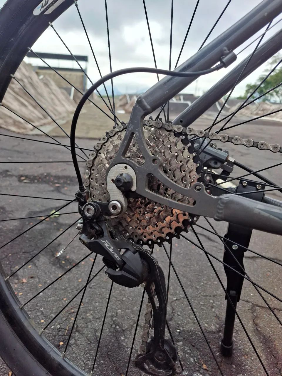 Bicicleta Aro 29 shimano alivio - Foto 2