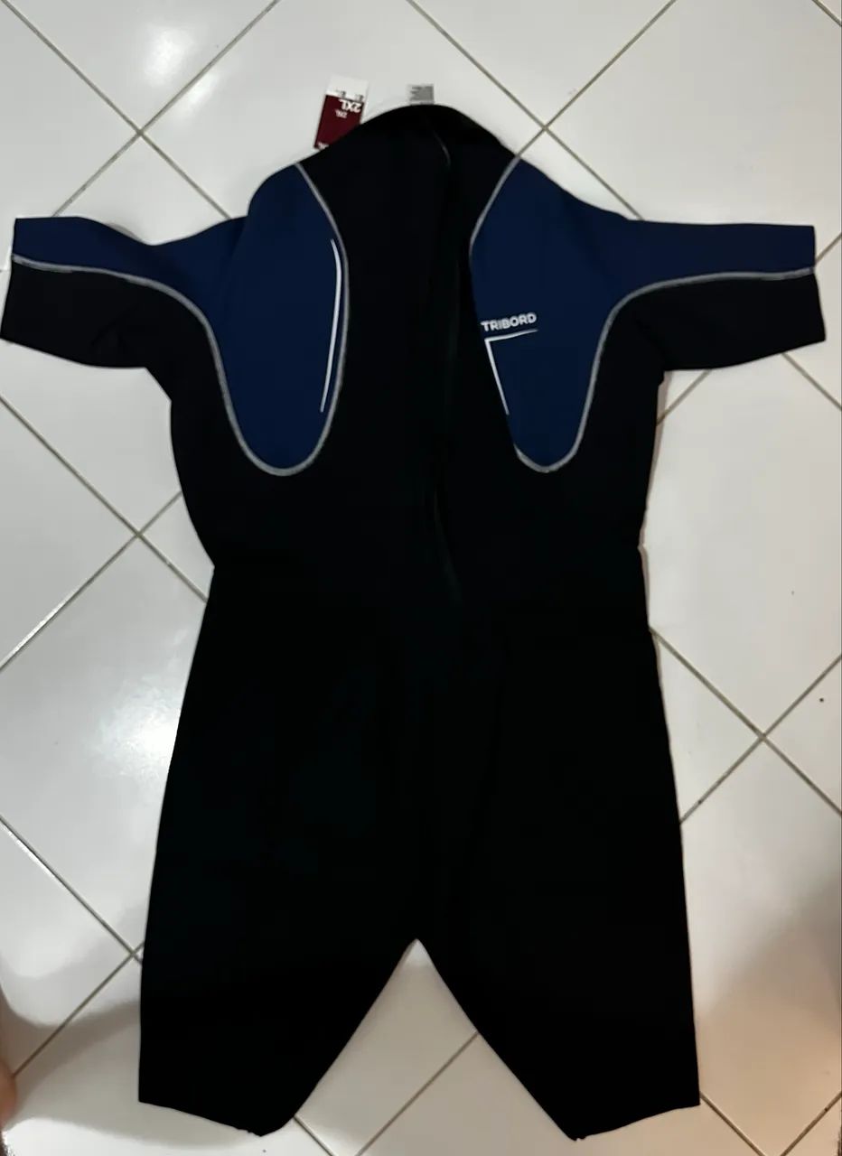 Roupa neoprene NOVA, nunca foi usada, tribord 2XL 2,2mm - Foto 2