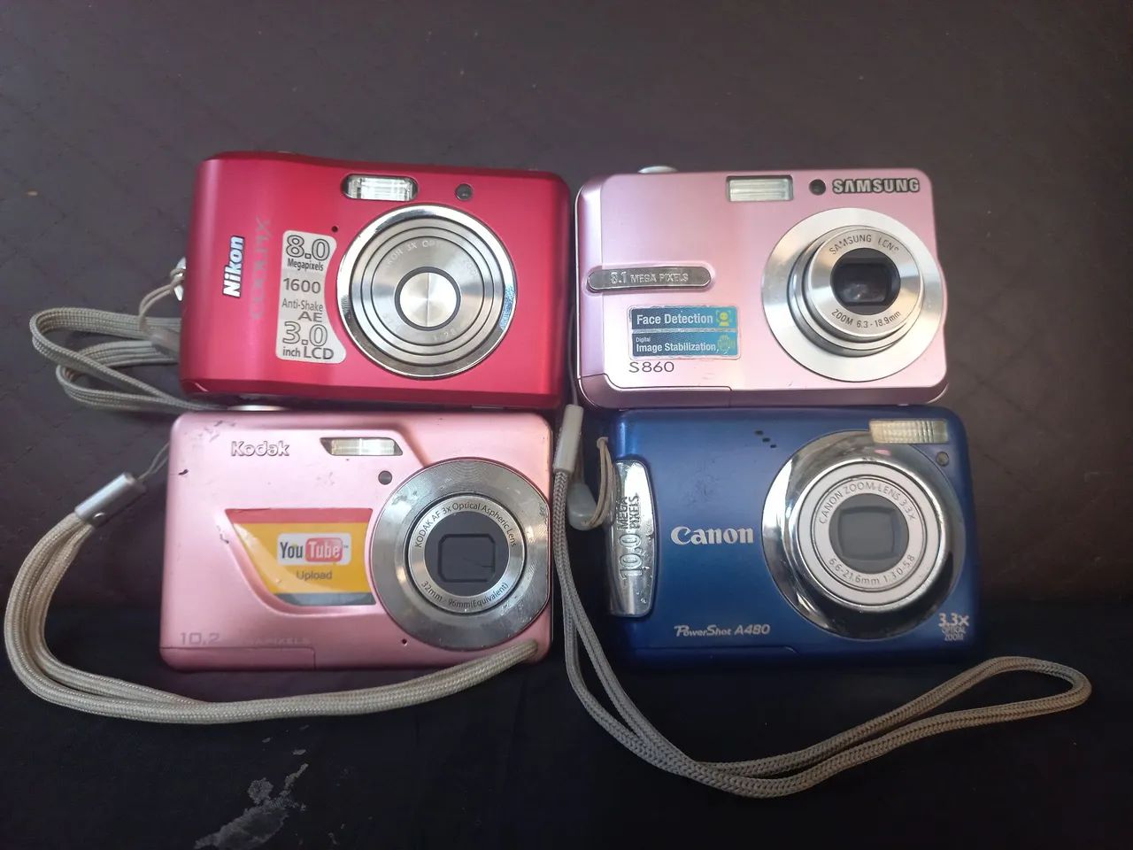 4 camera digital com defeito 