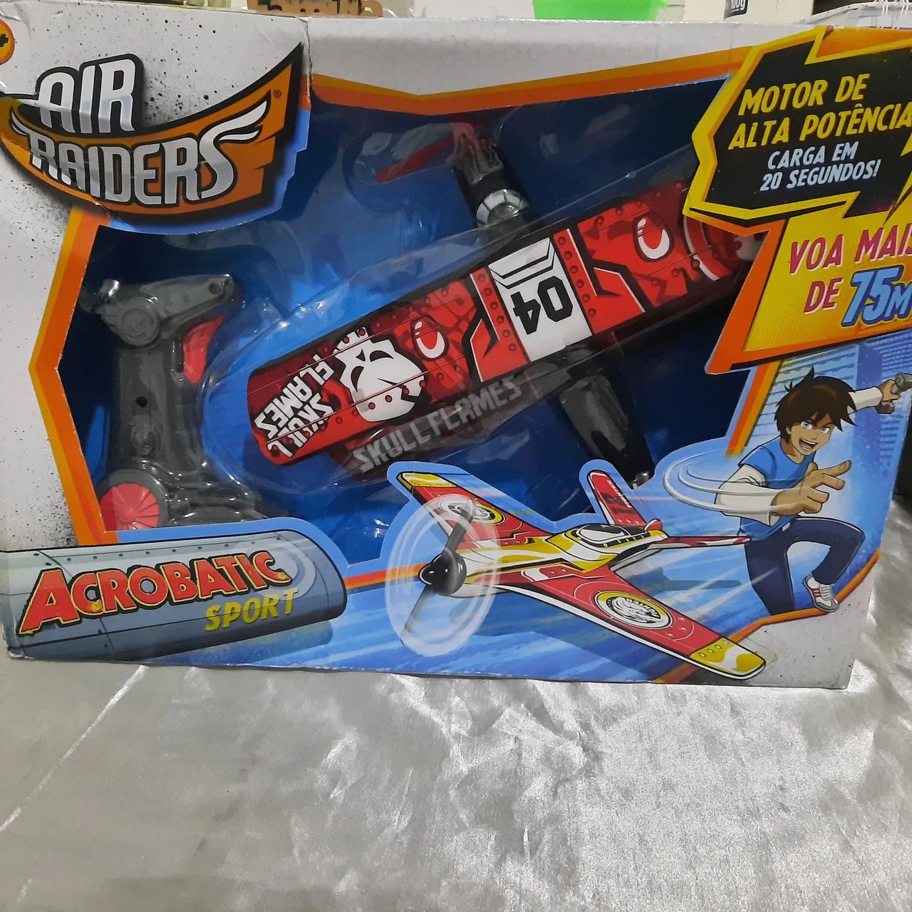 Avião de brinquedo com hélice - Foto 5