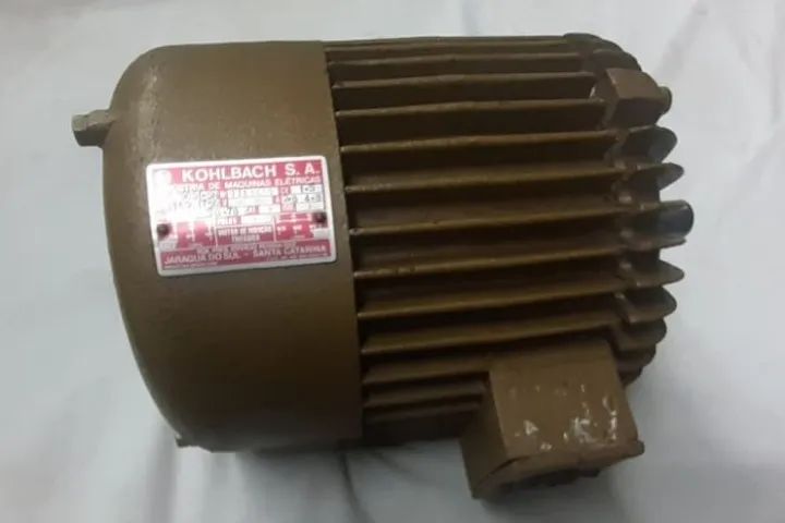 Motor Eletrico Trifasico 1,5 cv 220/380 V Novo
