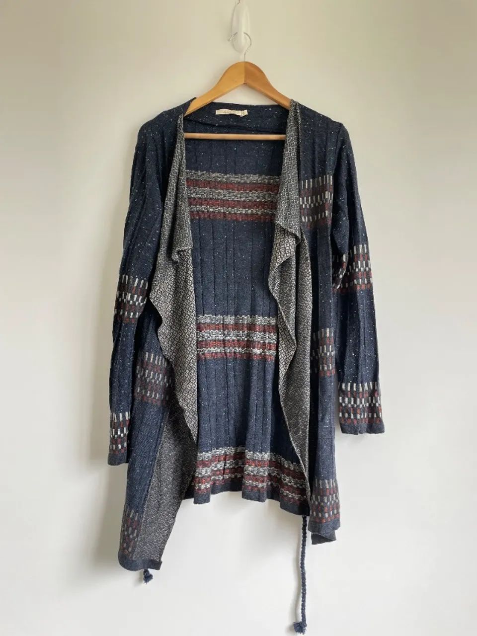 Cardigan tipo kimono azul estampado tam G Haes 