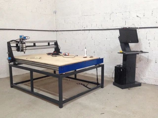 Router CNC Distritec RC1315 - Completa e pronta para produção!