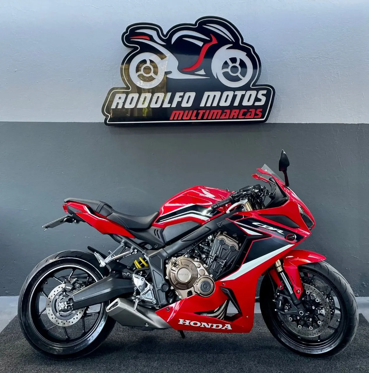HONDA CBR 650 2022 IMPECÁVEL 